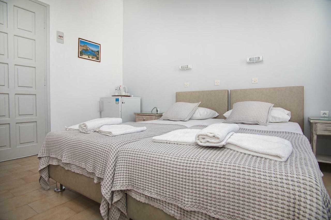Lalos Rooms Páros Zewnętrze zdjęcie